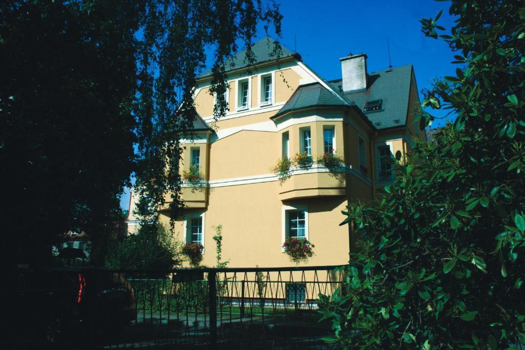 Apartment Barbara Marianske Lazne Exterior photo